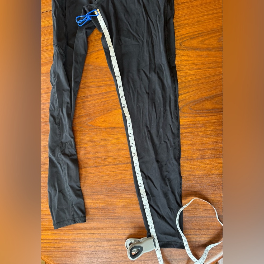 Vuori Women's Stride Black Leggings Running Pants Size XS - Picture 9 of 11